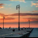 Апартаменты The House Of Joy - Luminoso - Clima - Balcone Триест